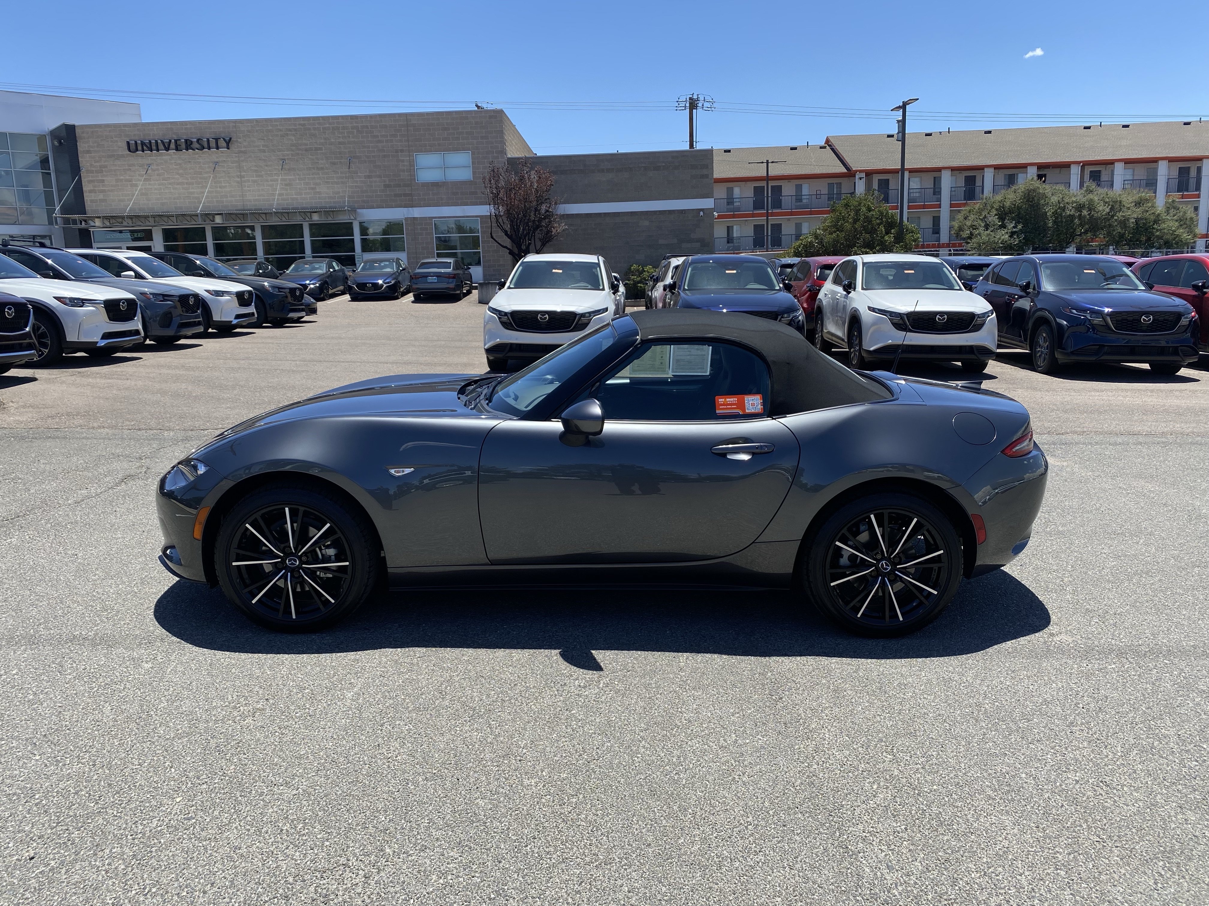 Certified 2025 MAZDA MX-5 Miata Grand Touring RWD image 44