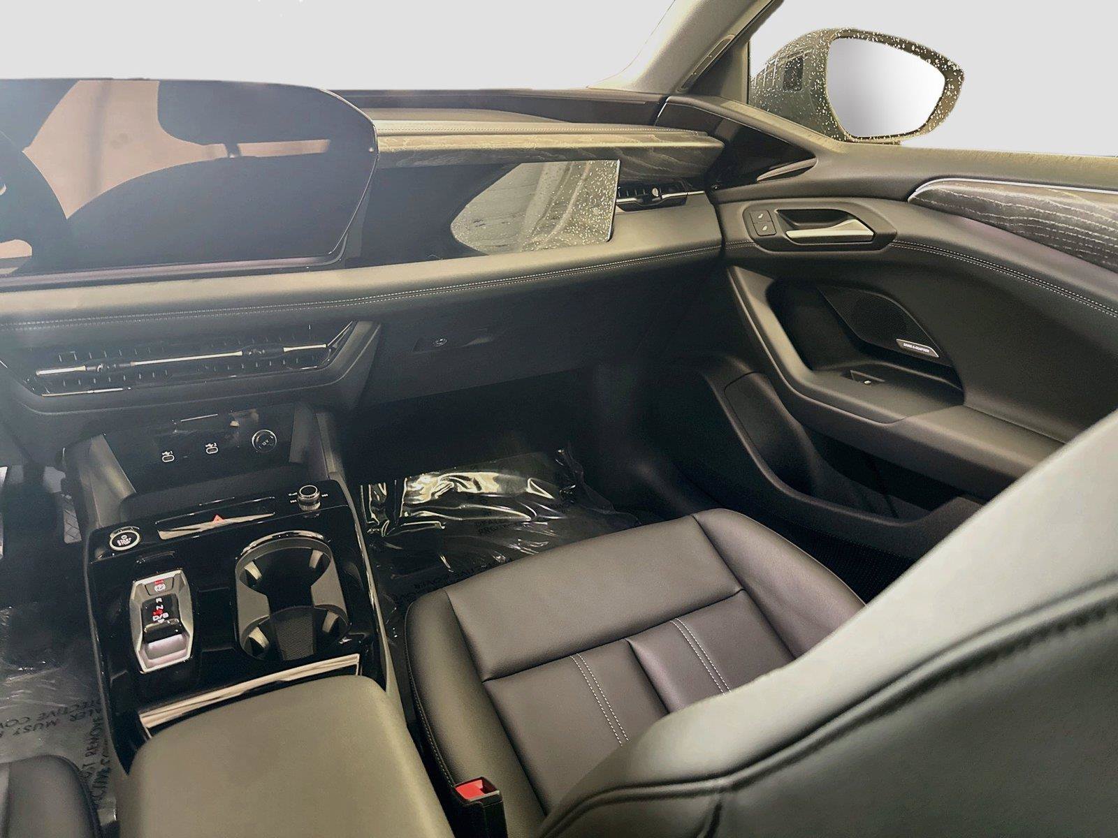 Certified 2025 Audi A6 e-tron Premium Plus w/ Premium Plus RWD image 23