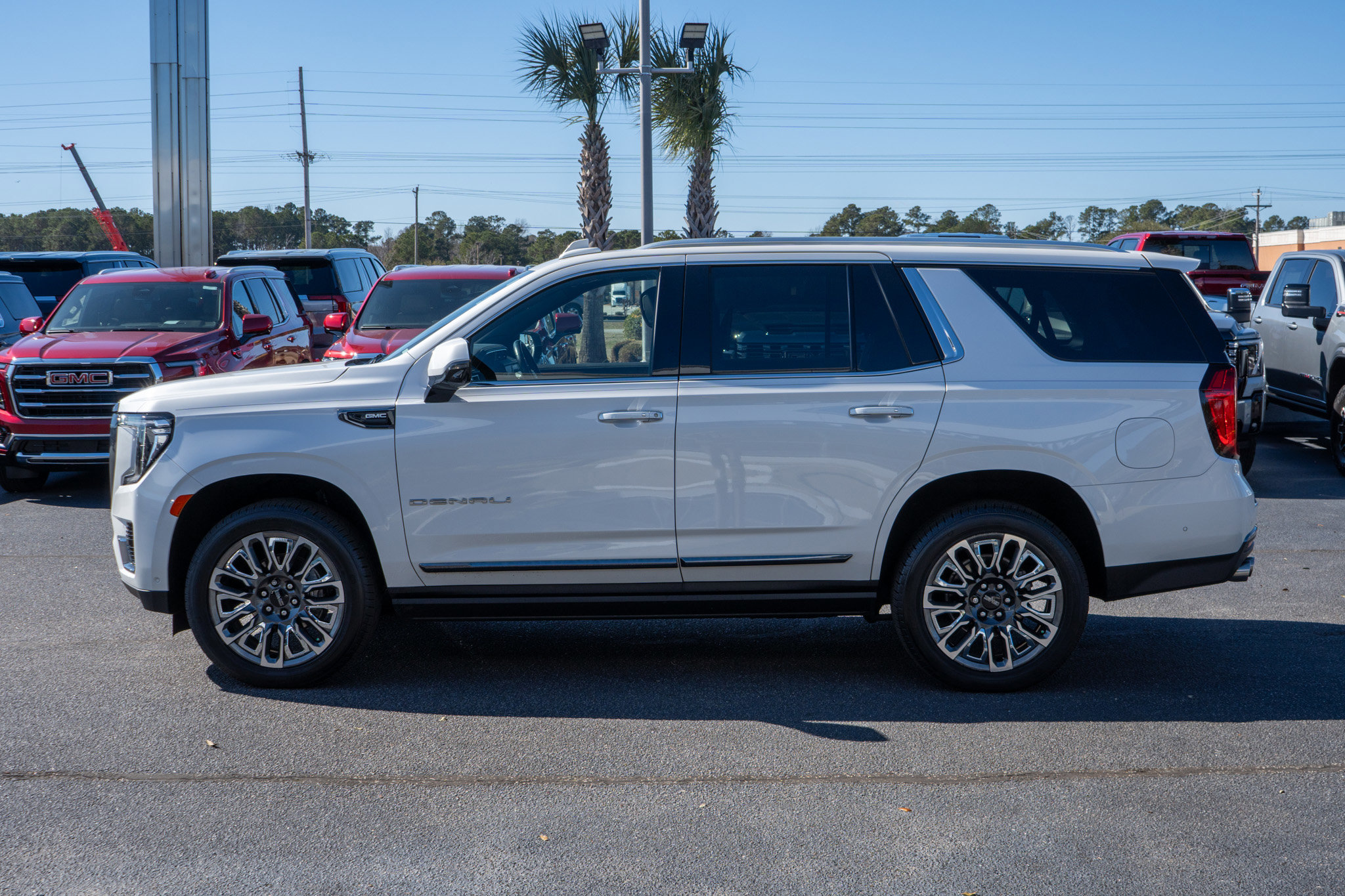 Used 2023 GMC Yukon Denali Ultimate image 6