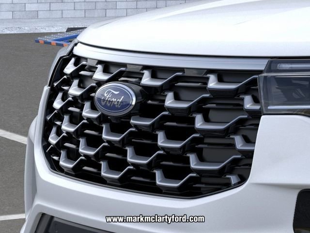 New 2026 Ford Explorer Platinum RWD image 17