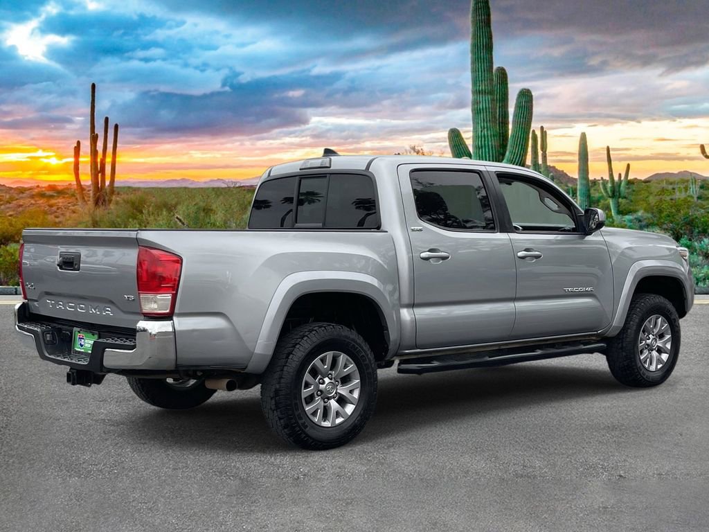 Used 2016 Toyota Tacoma SR5 w/ SR5 Appearance Package (SN) AWD/4WD image 3