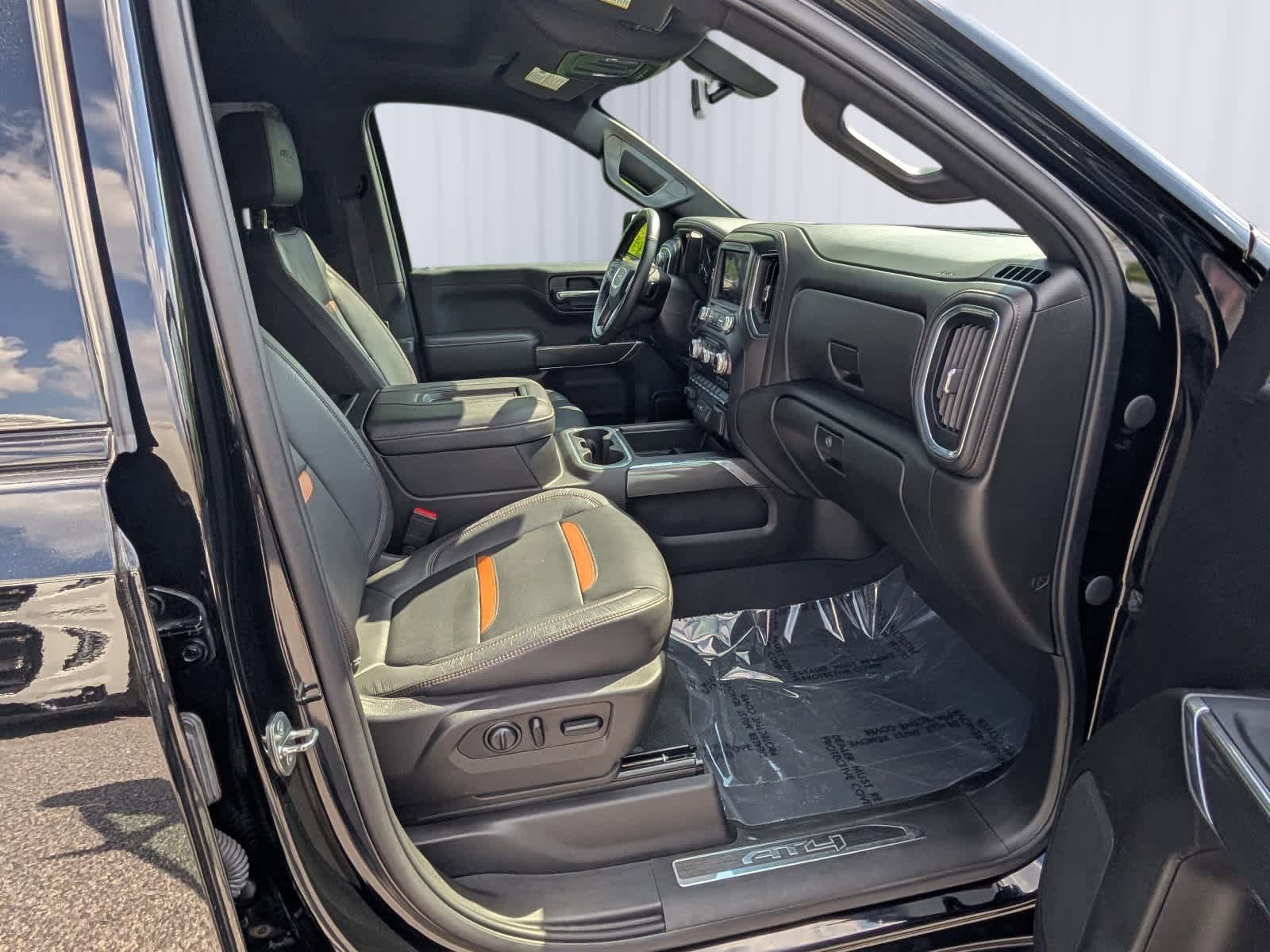 Certified 2021 GMC Sierra 1500 AT4 AWD/4WD image 8