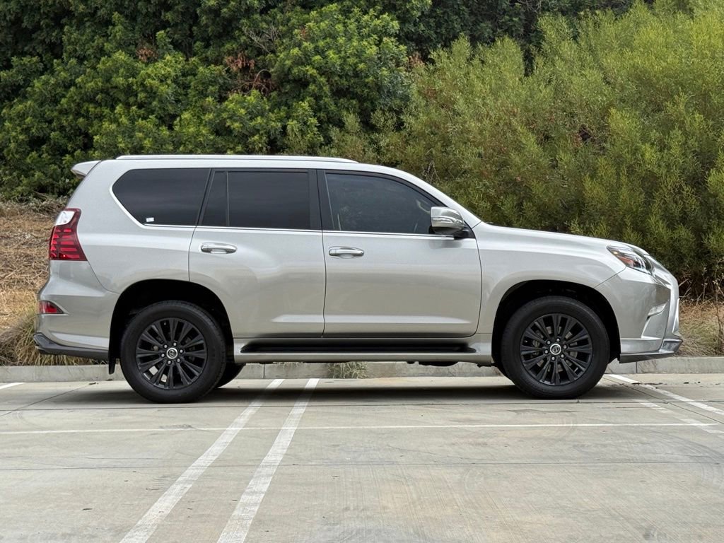 Certified 2022 Lexus GX 460 Premium w/ Accessory Package AWD/4WD image 9