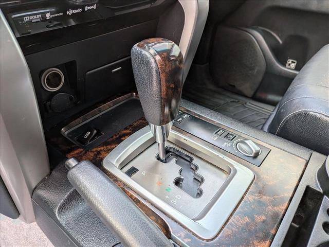 Used 2014 Toyota Land Cruiser image 12