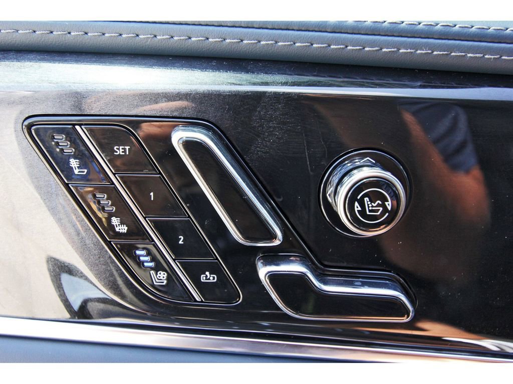 New 2026 Cadillac Escalade IQ Sport 2 w/ LPO, ONYX Package image 22