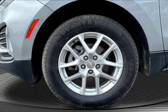Used 2024 Chevrolet Equinox LT AWD/4WD image 32