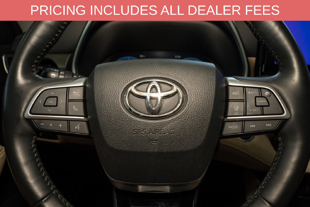 Used 2023 Toyota Highlander Limited FWD image 21
