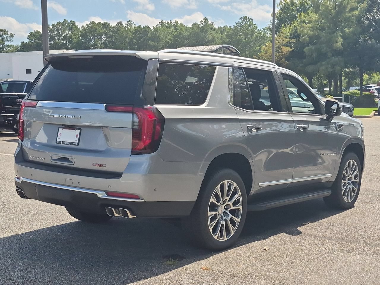 New 2026 GMC Yukon Denali AWD/4WD image 8