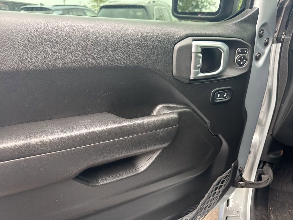 Used 2022 Jeep Wrangler Unlimited Rubicon image 6