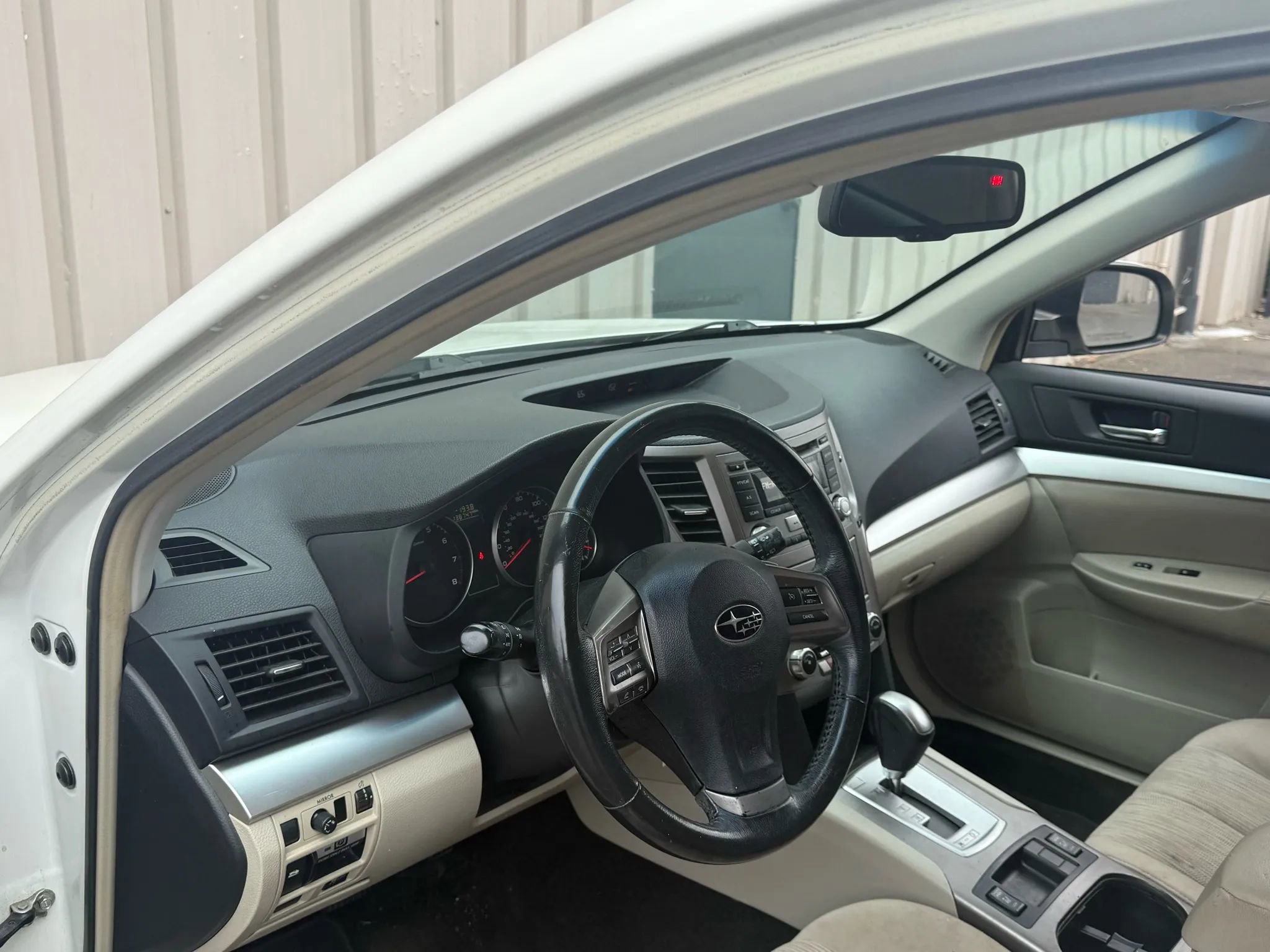 Used 2013 Subaru Outback 2.5i Premium image 10