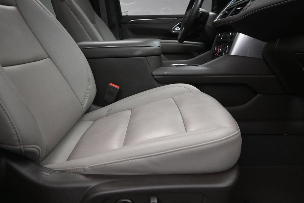 Used 2023 Chevrolet Tahoe LT w/ Luxury Package RWD image 25