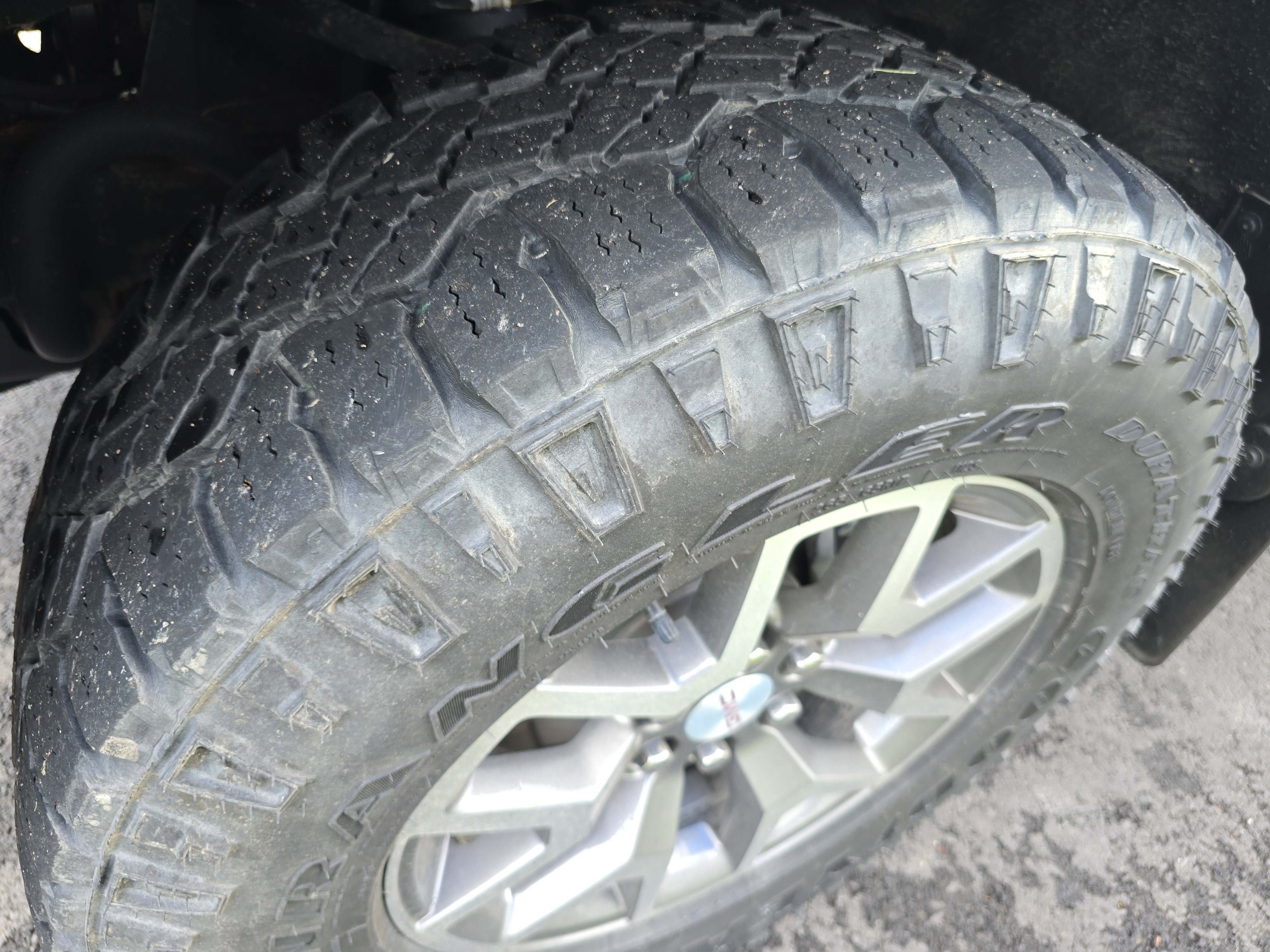Used 2021 GMC Canyon AT4 w/ Trailering Package AWD/4WD image 11