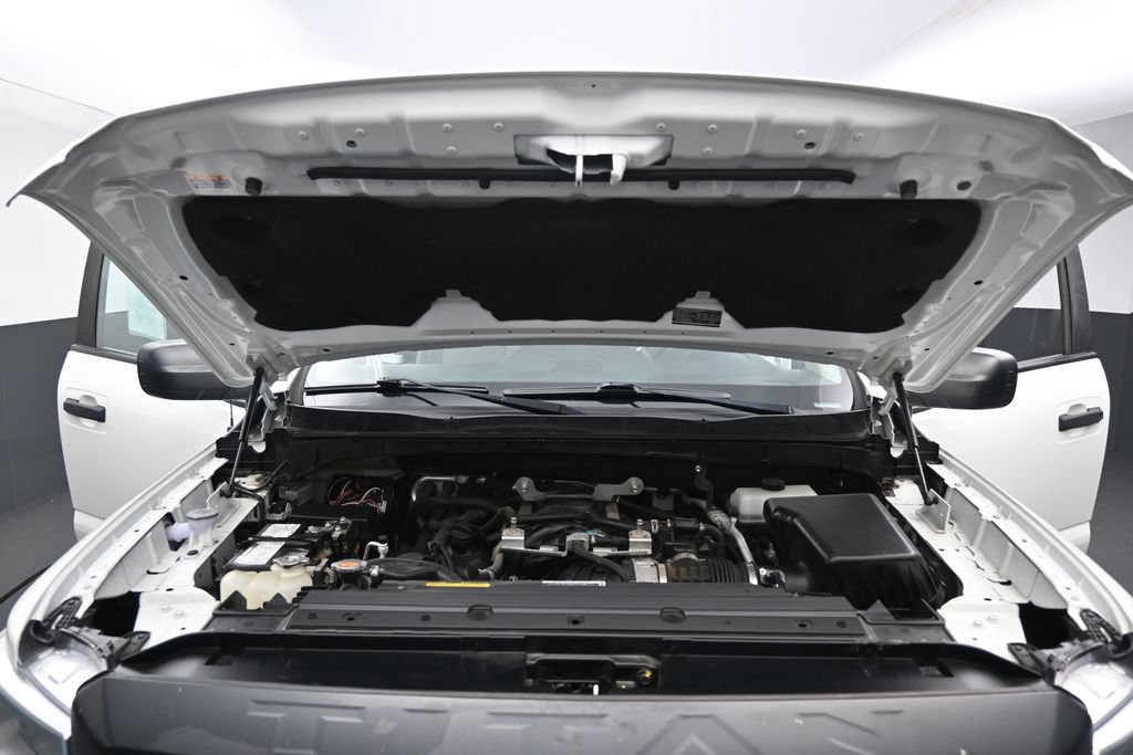 Used 2021 Nissan Titan S w/ S Utility Package RWD image 33