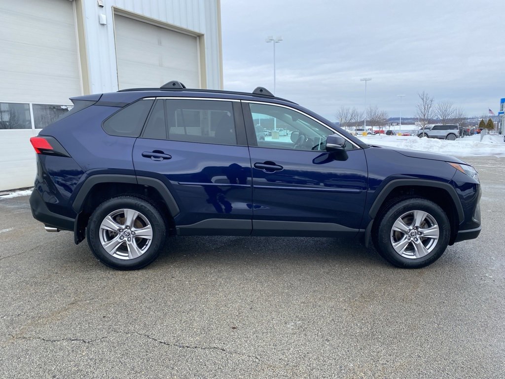 Used 2023 Toyota RAV4 XLE image 2