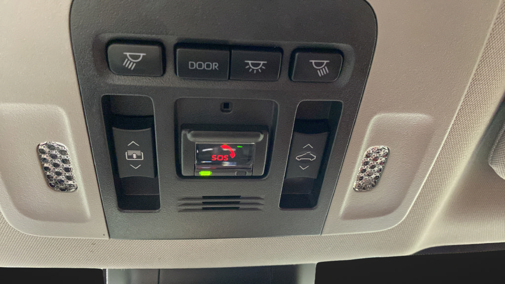 Used 2023 Toyota Camry XSE w/ Cold Weather Package FWD image 46