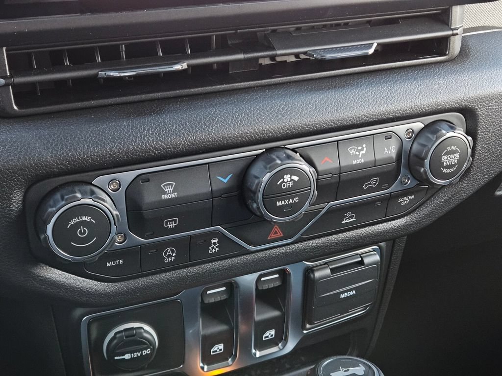 New 2026 Jeep Wrangler Sport AWD/4WD image 19