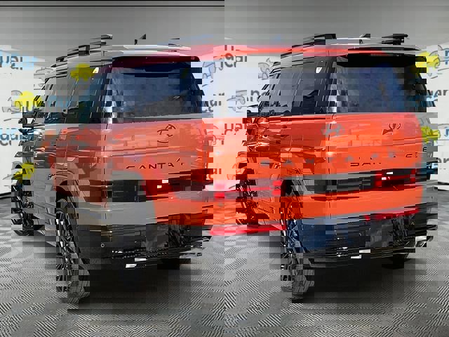 Used 2025 Hyundai Santa Fe Calligraphy AWD/4WD image 4