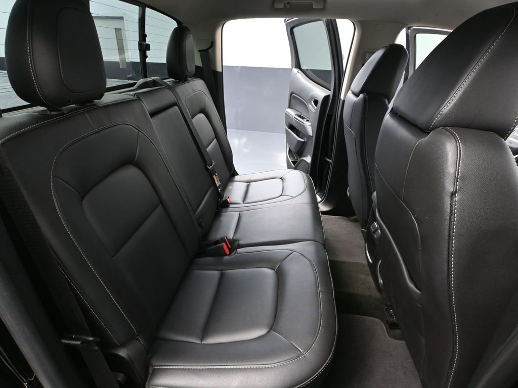 Used 2016 GMC Canyon SLT image 40