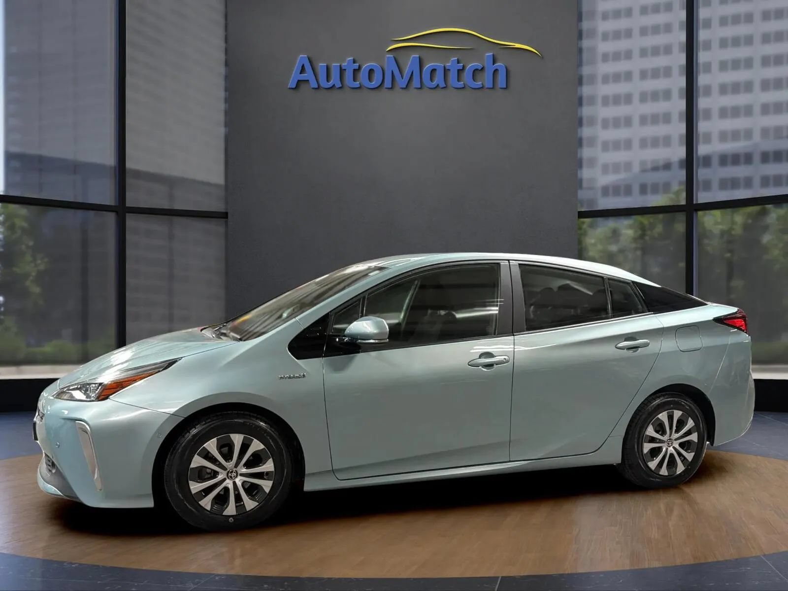 Used 2021 Toyota Prius LE AWD/4WD image 6