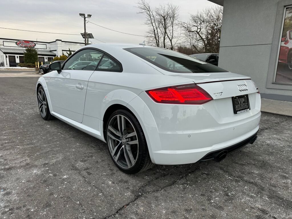 Used 2016 Audi TT 2.0T w/ Technology Package image 5