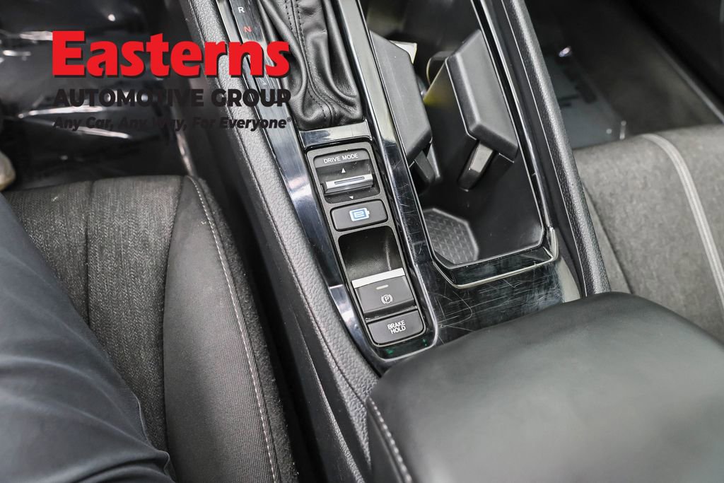 Used 2025 Honda Accord Sport image 21