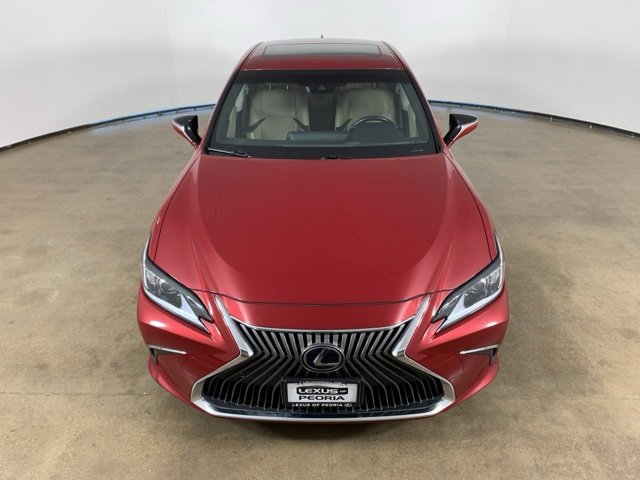 Used 2019 Lexus ES 300h image 4