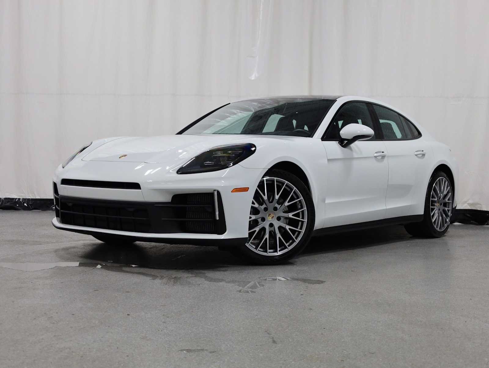 Certified 2024 Porsche Panamera 4 AWD/4WD image 1