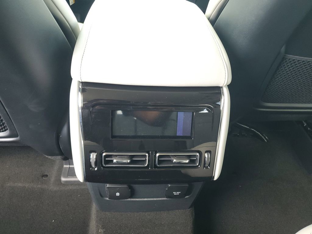 New 2026 Lincoln Aviator 2WD image 14