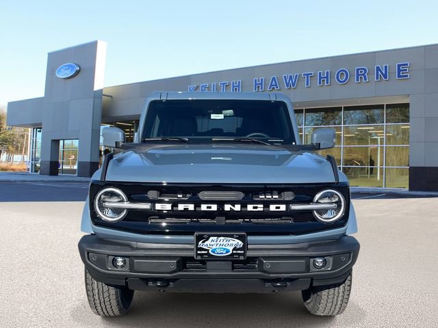 New 2025 Ford Bronco Outer Banks image 2