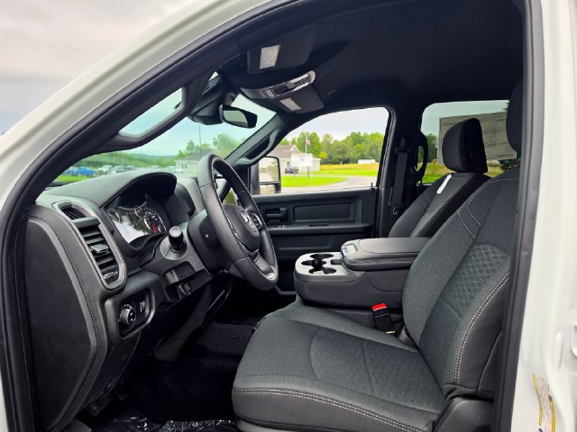 New 2026 RAM 3500 Tradesman AWD/4WD image 14