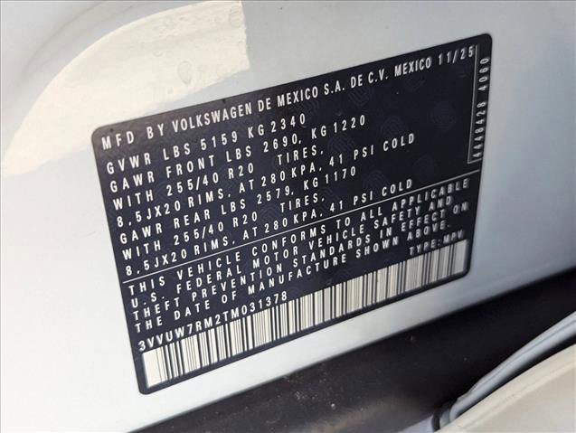 New 2026 Volkswagen Tiguan SEL R-Line image 17