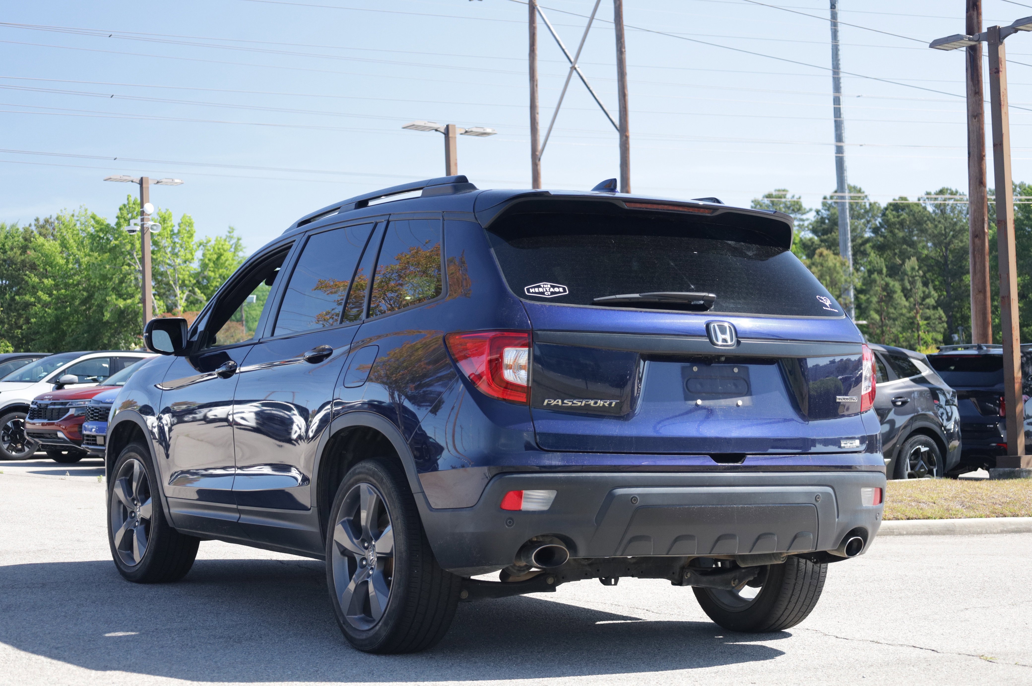 Used 2021 Honda Passport Touring image 3