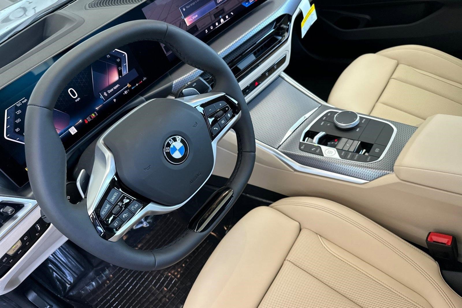 Used 2025 BMW 330i Sedan w/ Premium Package RWD image 15