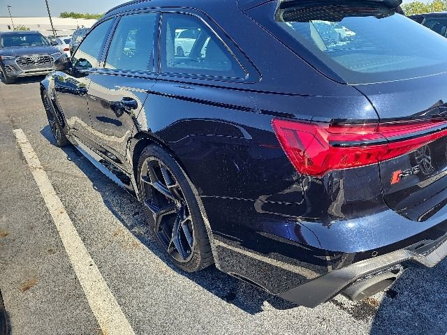 Used 2024 Audi RS 6 performance AWD/4WD image 5