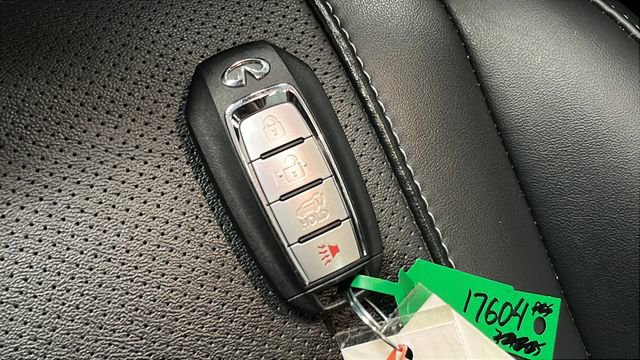 Used 2023 INFINITI QX60 Pure image 21