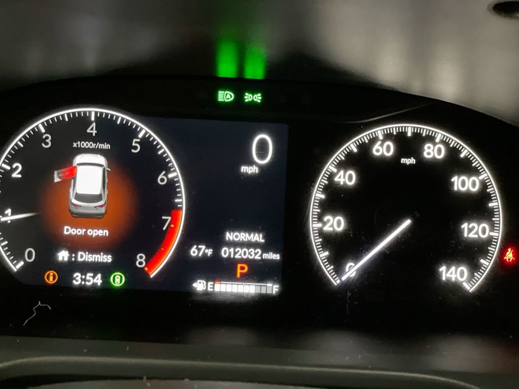 Used 2025 Honda HR-V LX image 12