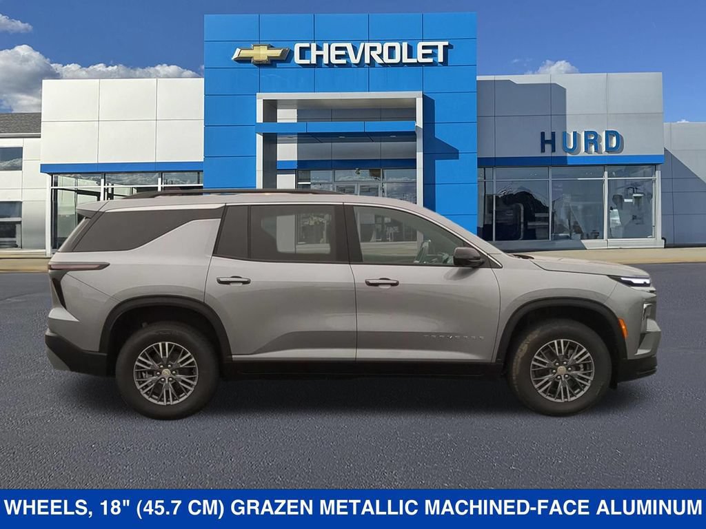 New 2026 Chevrolet Traverse LT w/ Driver Confidence Package AWD/4WD image 3