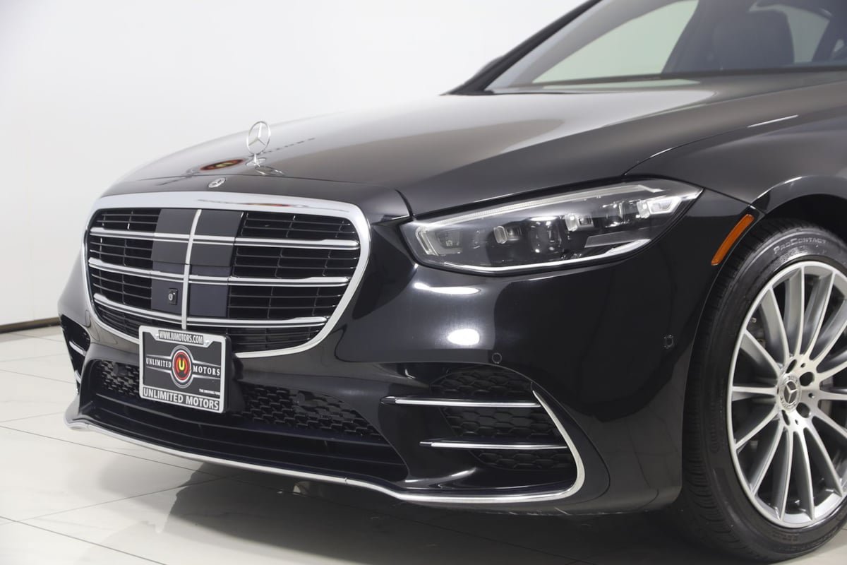 Used 2022 Mercedes-Benz S 500 4MATIC w/ AMG Line Package image 57