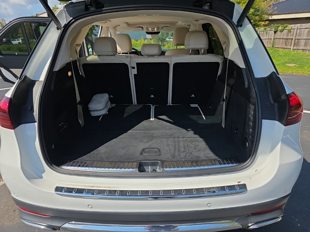 Used 2024 Mercedes-Benz GLE 350 4MATIC w/ 3rd Row Seat Package image 9