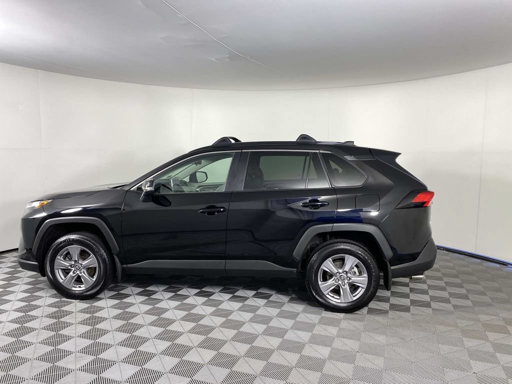 Used 2024 Toyota RAV4 XLE w/ Convenience Package AWD/4WD image 5