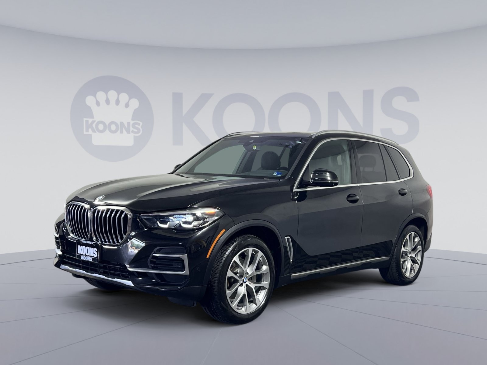 Used 2023 BMW X5 xDrive40i w/ Premium Package AWD/4WD image 1
