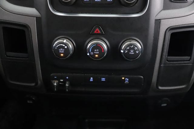Used 2018 RAM 2500 Tradesman w/ Chrome Appearance Group AWD/4WD image 4