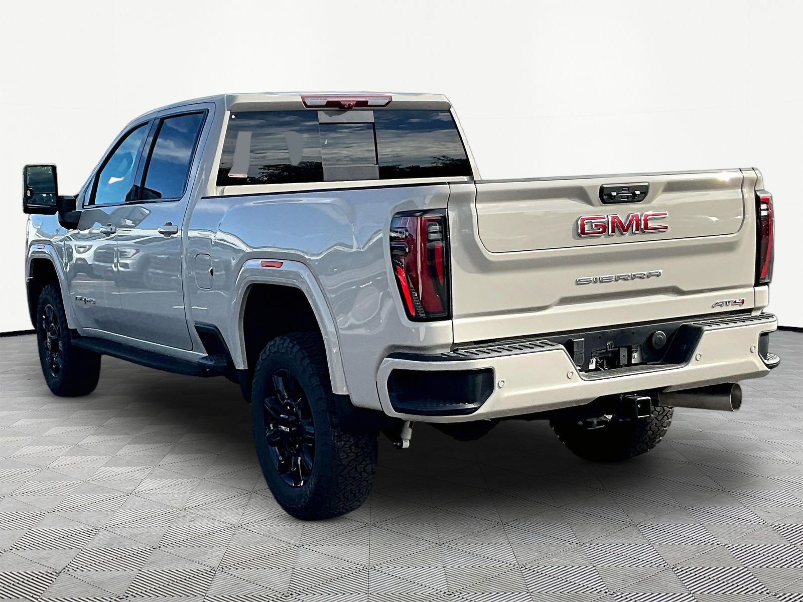 New 2026 GMC Sierra 3500 AT4 w/ AT4 Premium Plus Package AWD/4WD image 4