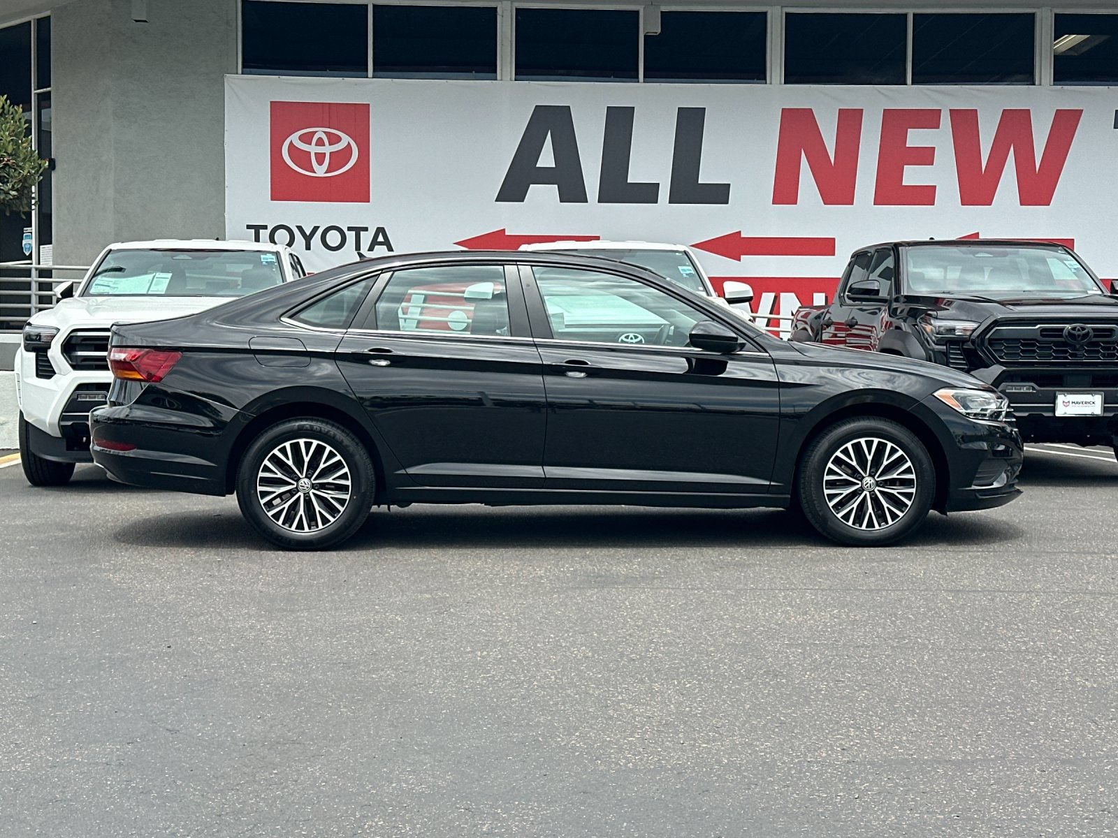 Used 2019 Volkswagen Jetta SE FWD image 6