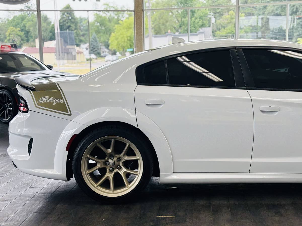 Used 2023 Dodge Charger Scat Pack RWD image 7
