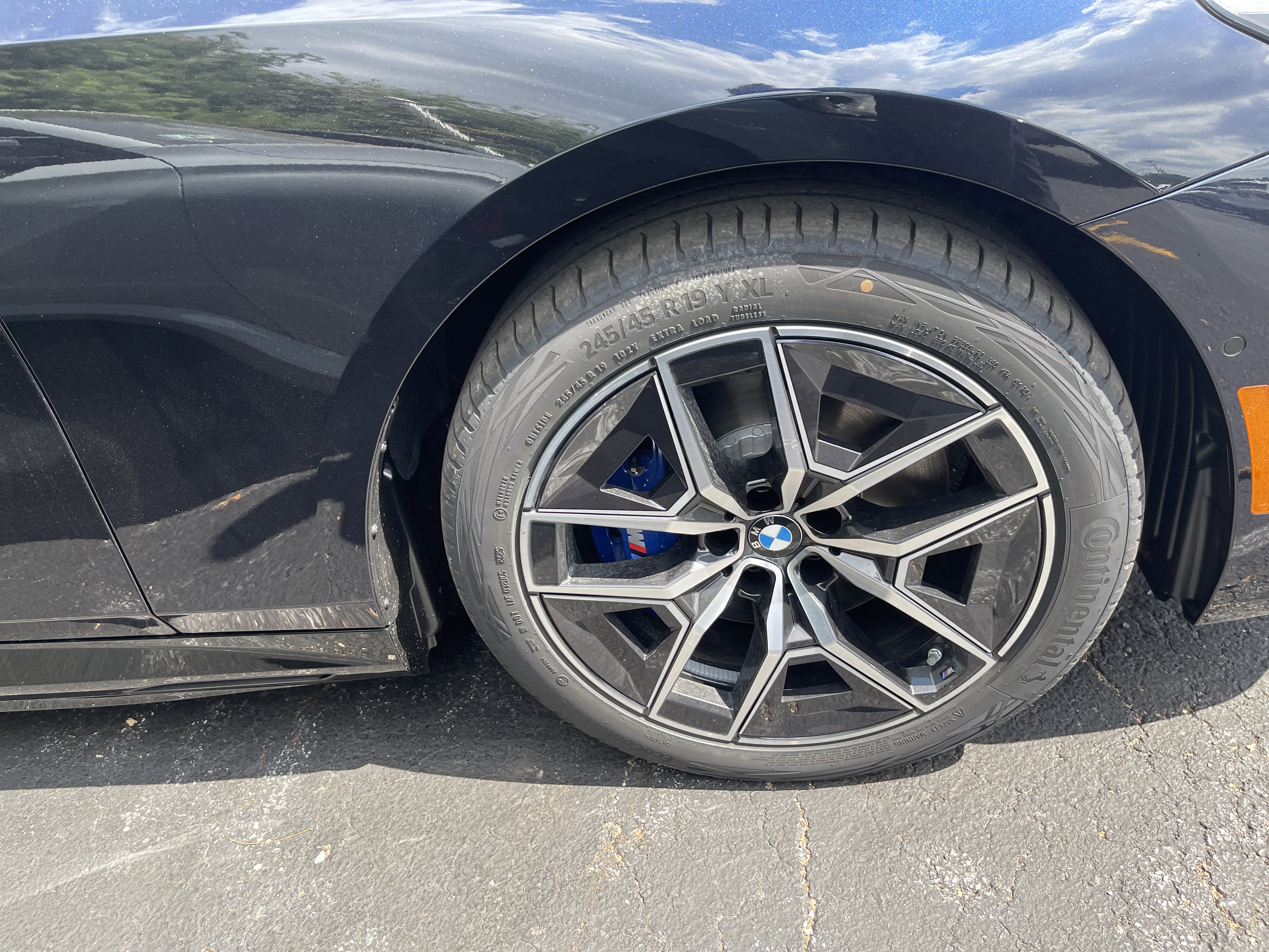 New 2026 BMW i5 eDrive40 w/ M Sport Package image 4