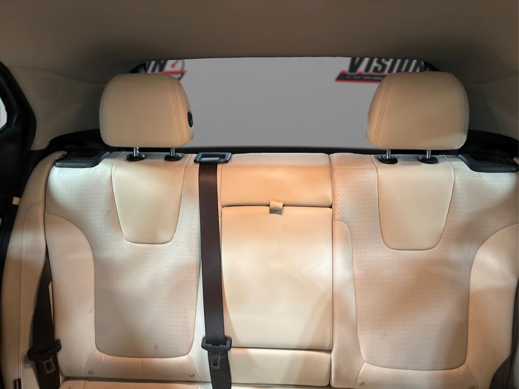 Used 2023 Buick Encore GX Select image 19