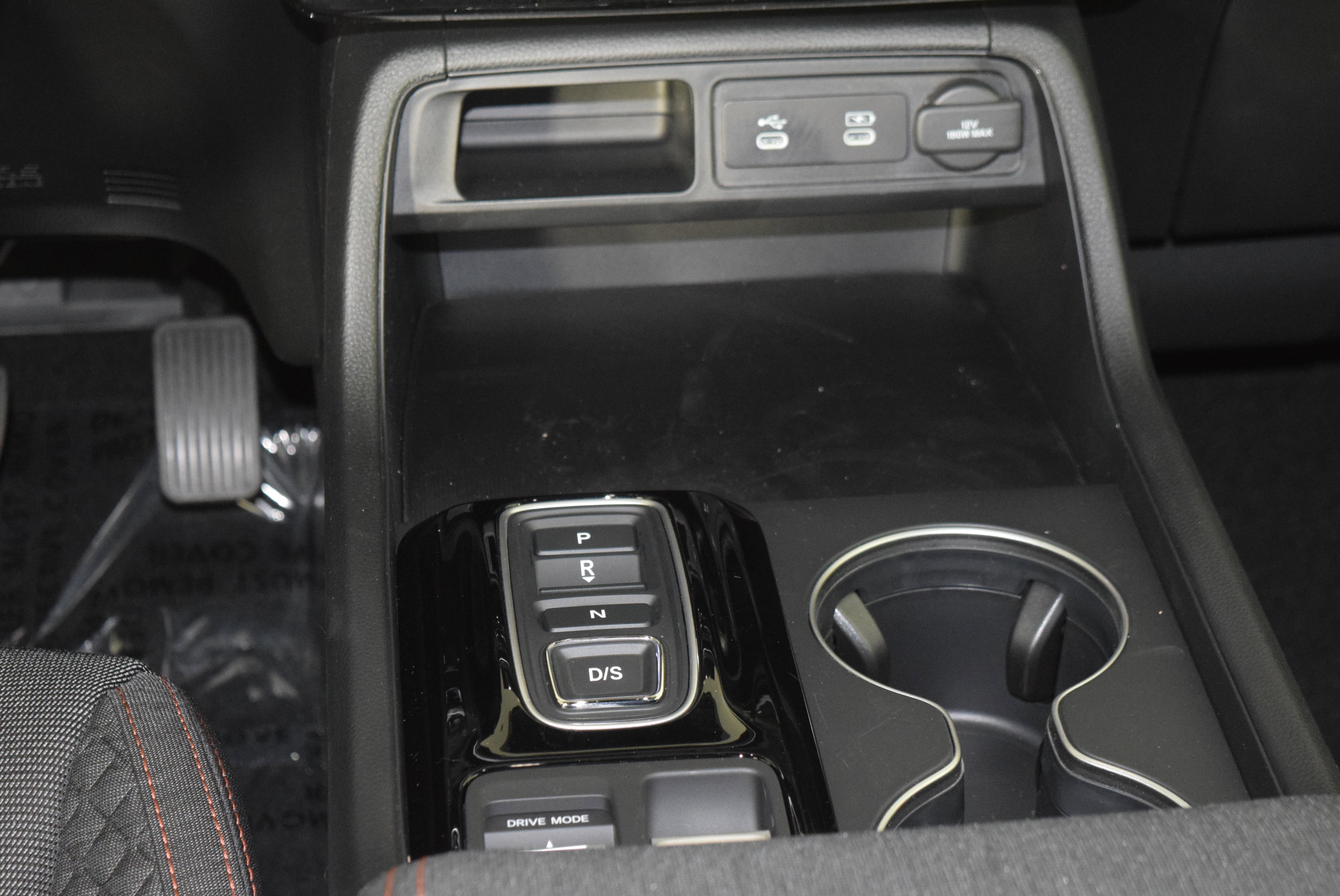 New 2026 Honda Pilot Sport image 13