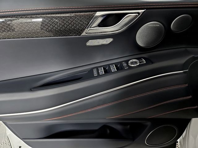 Used 2025 Genesis GV80 3.5T e-SC image 13