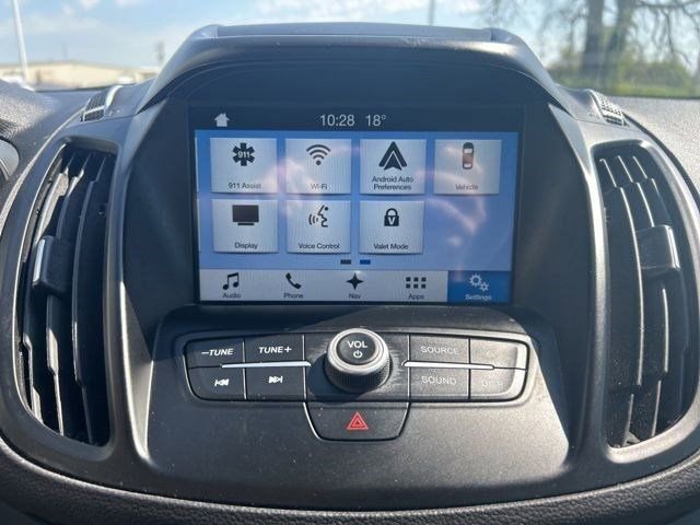 Used 2017 Ford Escape SE w/ Equipment Group 201A image 24